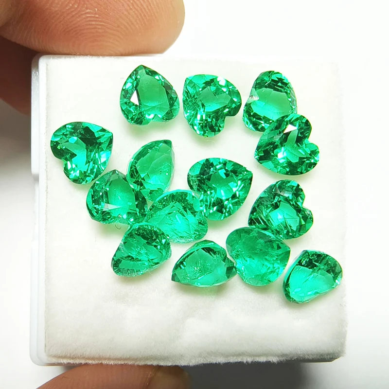Lab Grown Colombia Emerald Green Color Heart Shape Charms Gemstone DIY Ring Necklace Earrings Main Materials Certificate