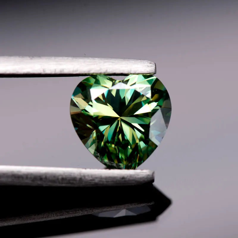 Moissanite VVS1 Artificial Stone Yellow Green Color Heart Cut with Certificate Used for Manufacturing Jewelry
