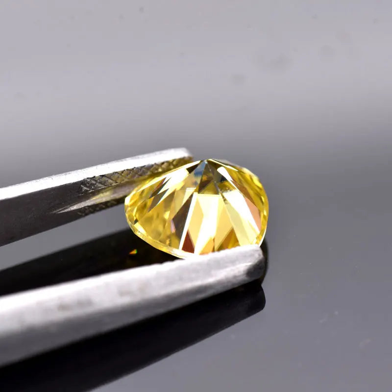 Moissanite VVS1 Artificial Stone Lemon Yellow Color Heart Cut with Certificate High Quality