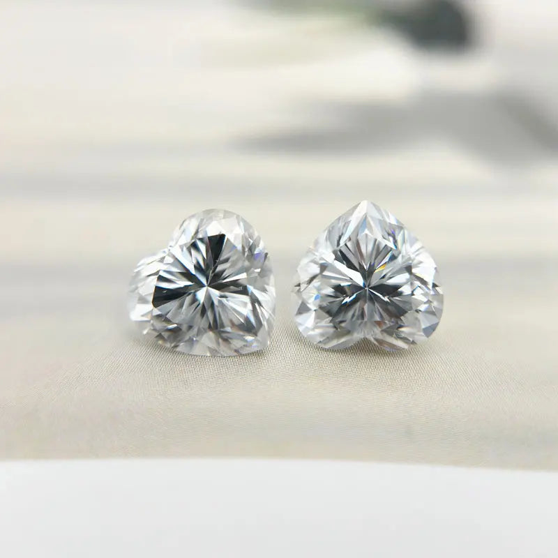 Moissanite VVS1 Artificial D Color Heart Cut with Certificate Wholesale High Quality