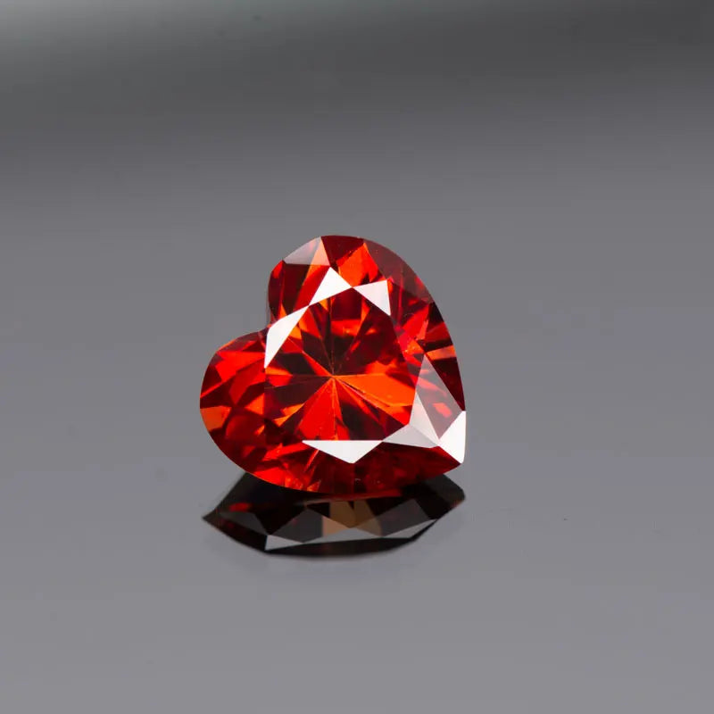 Moissanite VVS1 Artificial Stone Garnet Color Heart Cut with Certificate High Quality