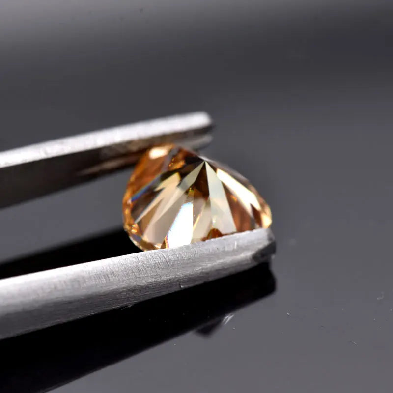 Moissanite VVS1 Artificial Stone Champagne Color Heart Cut with Certificate High Quality