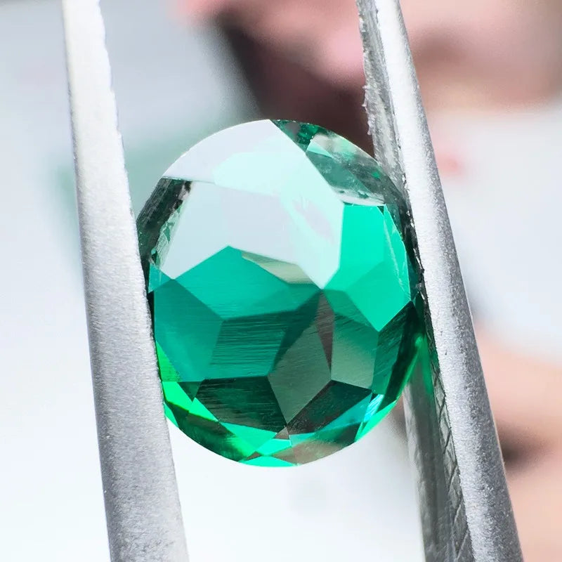 Lab Grown Zambian Emeralds Round Shape Hydrothermal Hand Cutting with Cracks Inclusions Inside Selectable AGL Certificate