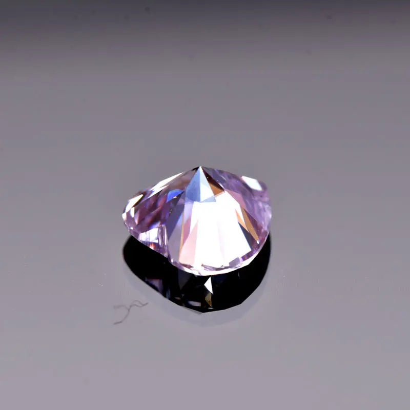 Moissanite VVS1 Artificial Stone Light Purple Color Heart Cut with Certificate Factory Wholesale Price