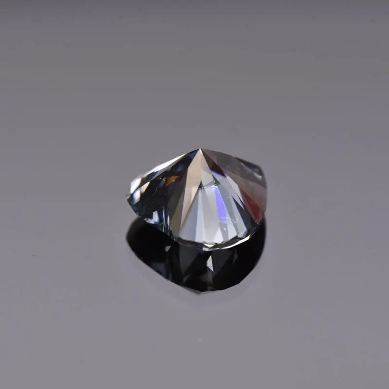 Moissanite VVS1 Artificial Stone Grey Color Heart Cut with Certificate Wholesale Hand Cutting