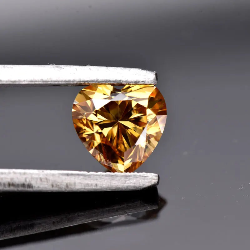 Moissanite VVS1 Artificial Stone Champagne Color Heart Cut with Certificate High Quality