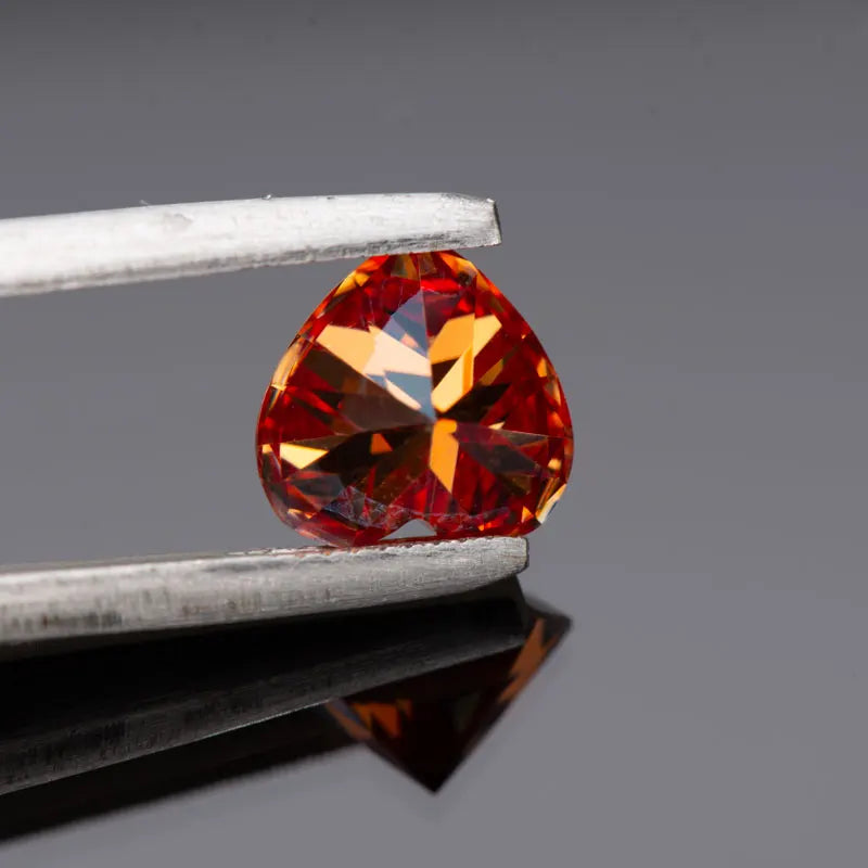 Moissanite VVS1 Artificial Stone Garnet Color Heart Cut with Certificate High Quality