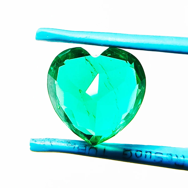 Lab Grown Colombia Emerald Green Color Heart Shape Charms Gemstone DIY Ring Necklace Earrings Main Materials Certificate