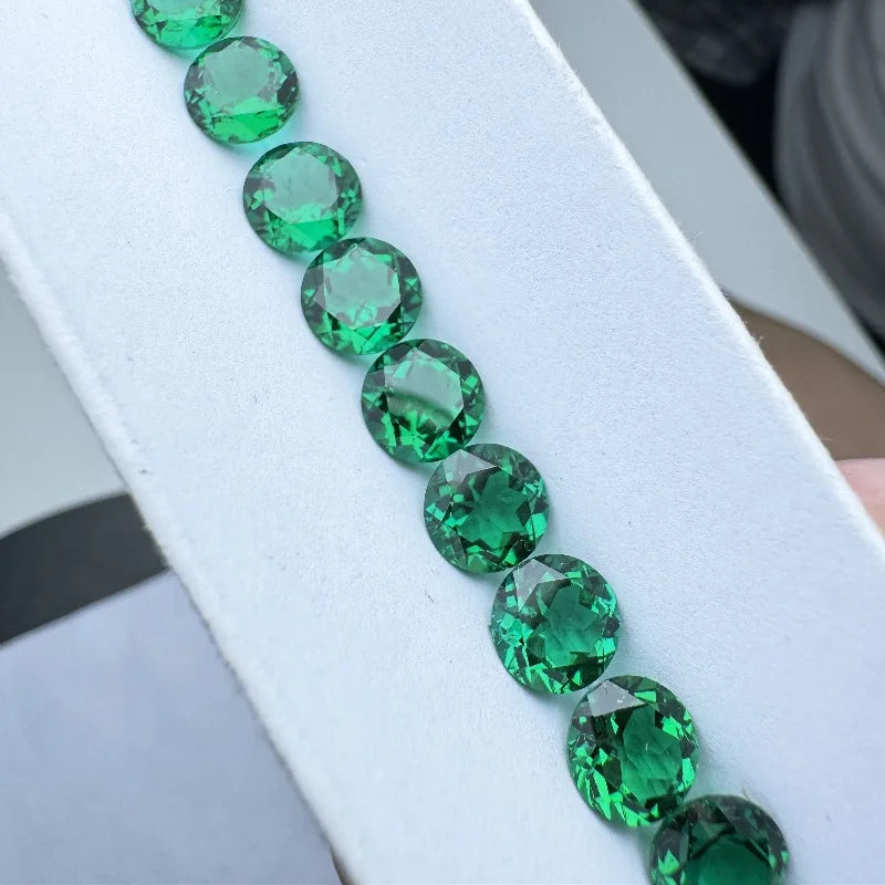 Lab Grown Zambian Emeralds Round Shape Hydrothermal Hand Cutting with Cracks Inclusions Inside Selectable AGL Certificate