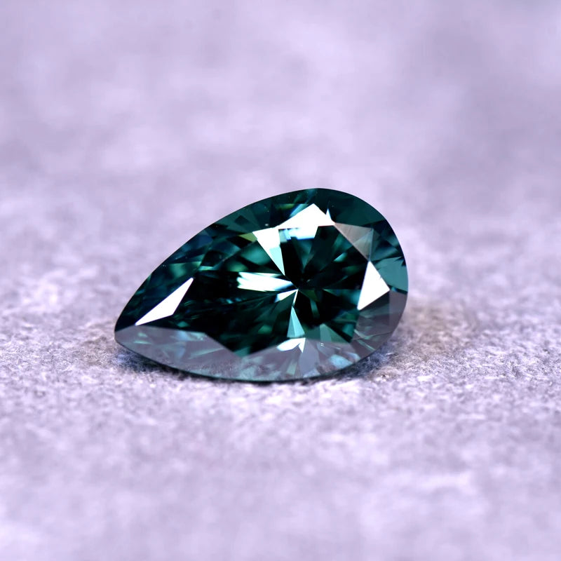 Pear Cut Emerald Green Color Moissanite Synthetic Gemstone with Certificate DIY Jewelry