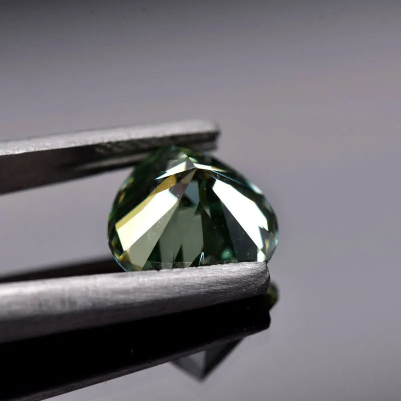 Moissanite VVS1 Artificial Stone Yellow Green Color Heart Cut with Certificate Used for Manufacturing Jewelry