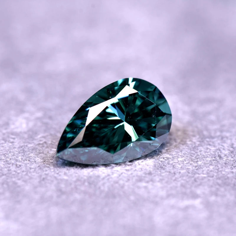 Pear Cut Emerald Green Color Moissanite Synthetic Gemstone with Certificate DIY Jewelry