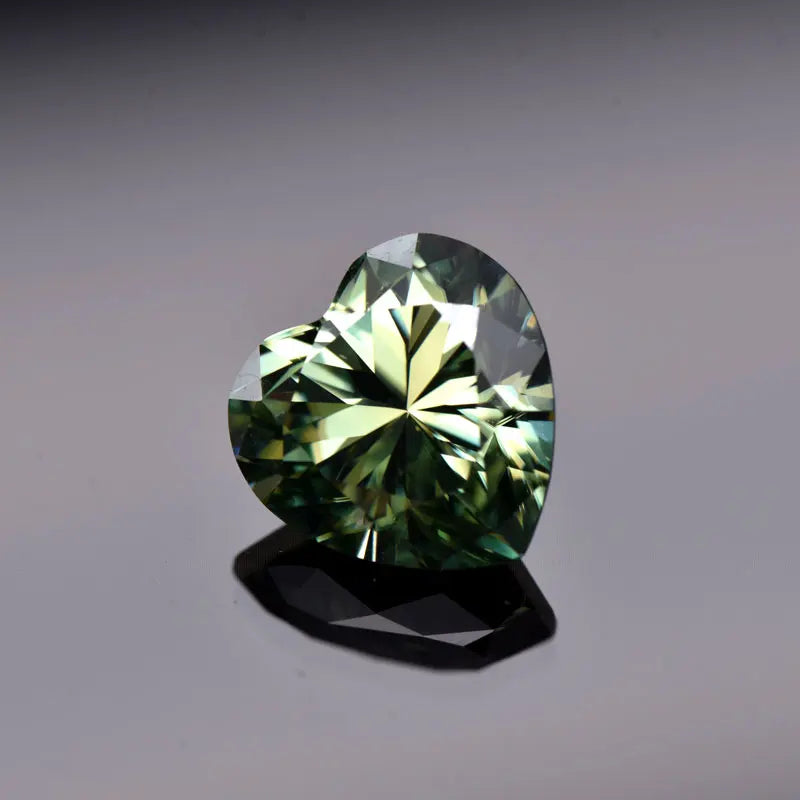 Moissanite VVS1 Artificial Stone Yellow Green Color Heart Cut with Certificate Used for Manufacturing Jewelry