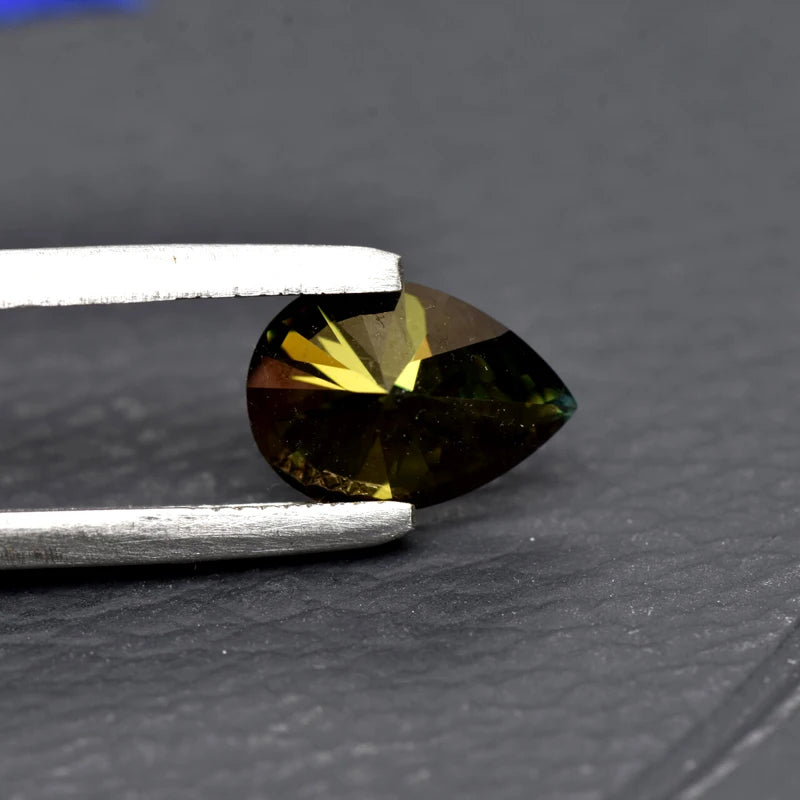 Pear Cut Yellow Green Color Moissanite Synthetic Gemstone with Certificate Unnatural