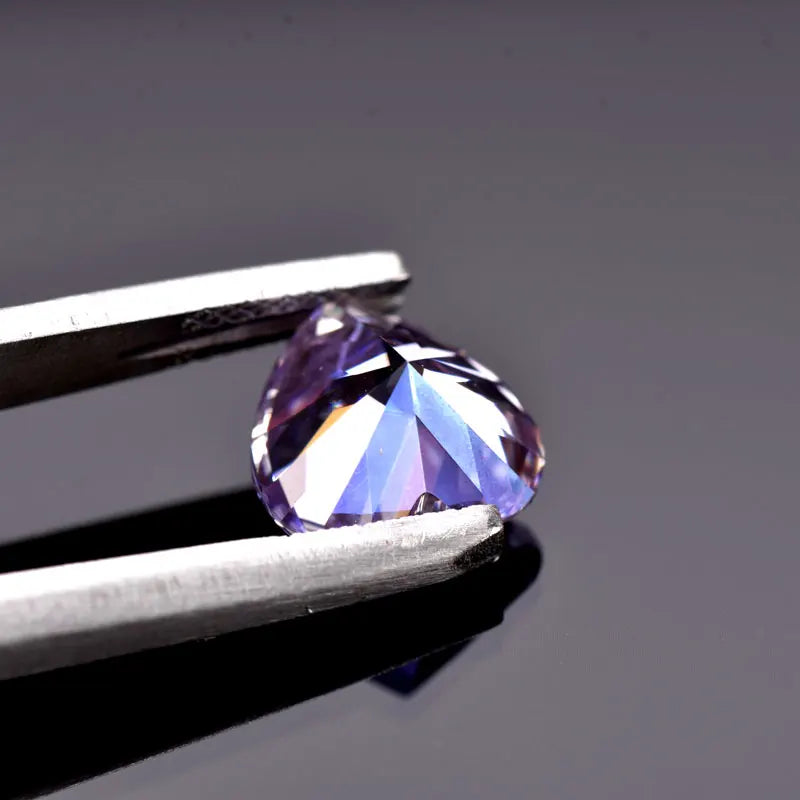 Moissanite VVS1 Artificial Stone Light Purple Color Heart Cut with Certificate Factory Wholesale Price