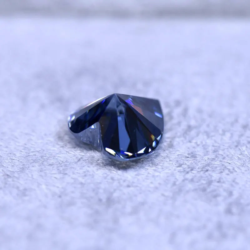 Moissanite VVS1 Artificial Stone Royal Blue Color Heart Cut with Certificate Wholesale
