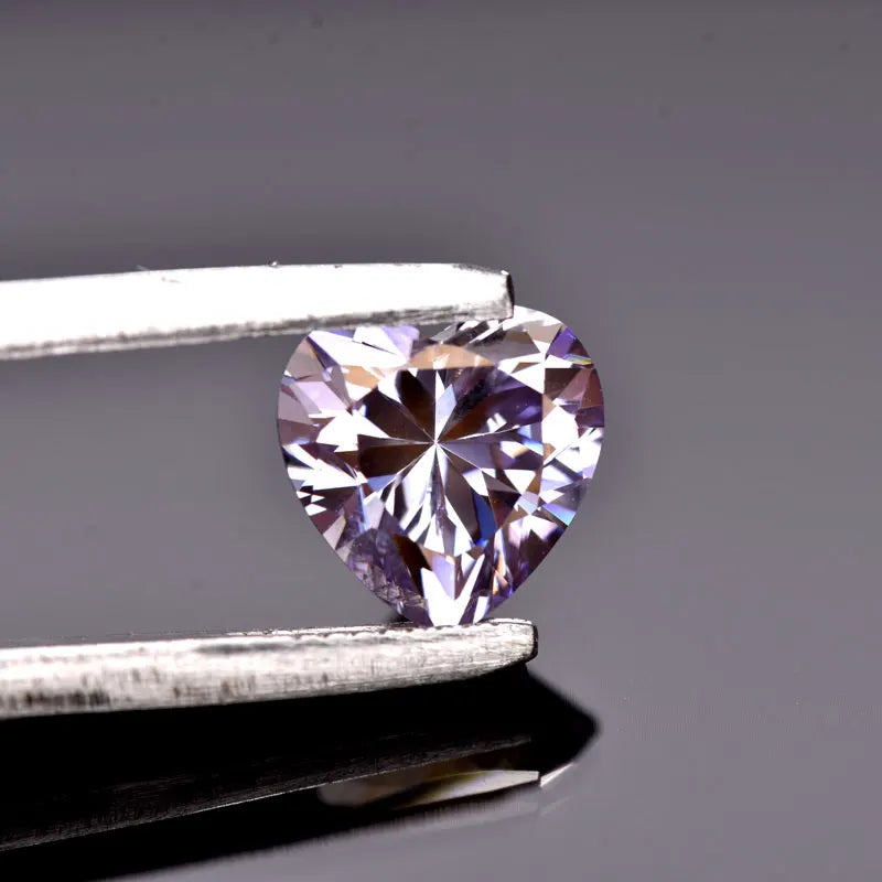 Moissanite VVS1 Artificial Stone Light Purple Color Heart Cut with Certificate Factory Wholesale Price
